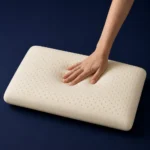 Test de l'élasticité et du rebond naturel de l'oreiller latex classique